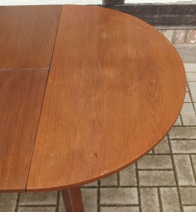 Runder ESSTISCH ausziehbar höhenverstellbar >>